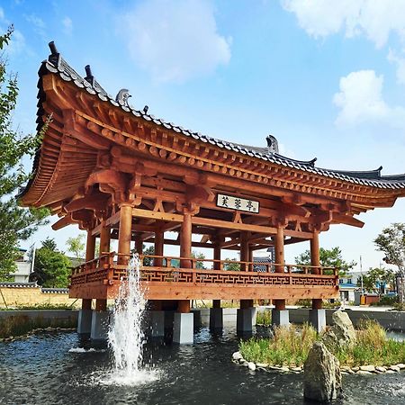 Hanok Stay Namwonyechon By Kensington Exterior photo