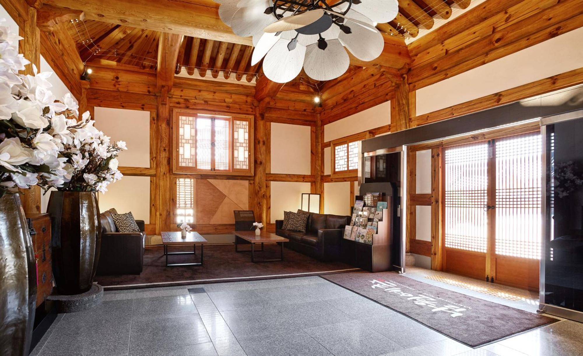 Hanok Stay Namwonyechon By Kensington Exterior photo