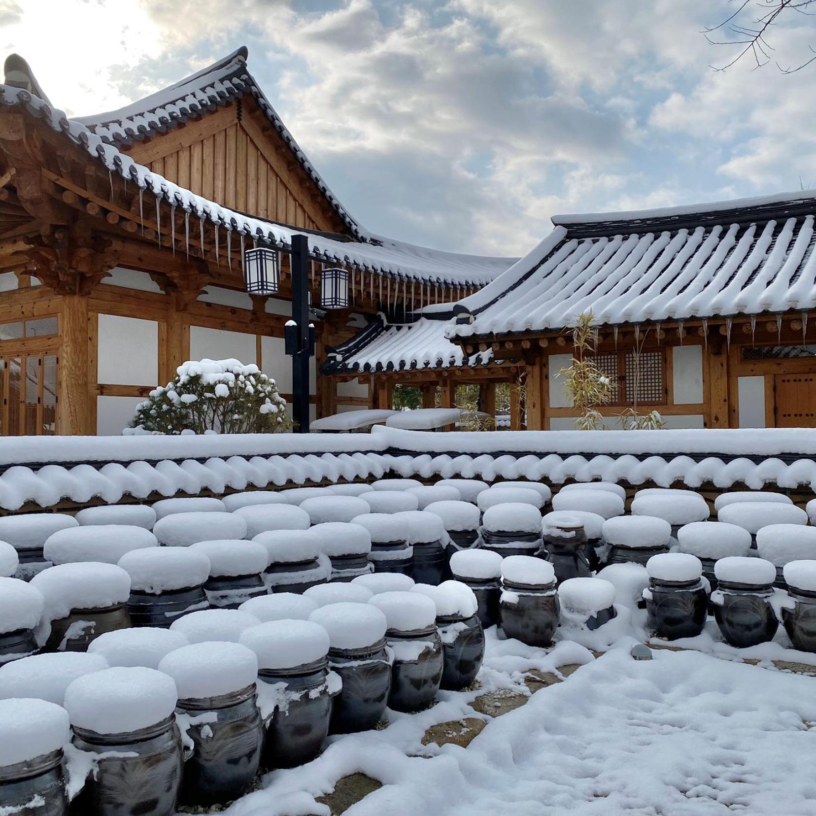Hanok Stay Namwonyechon By Kensington Exterior photo